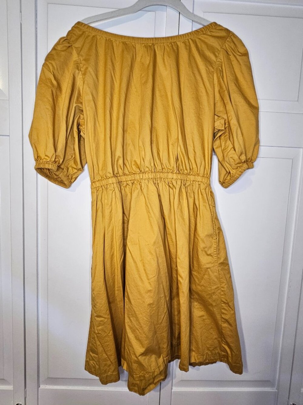 Old Navy Waist-Defined Poplin Puff Sleeve Mini Dress in Gold Oriented